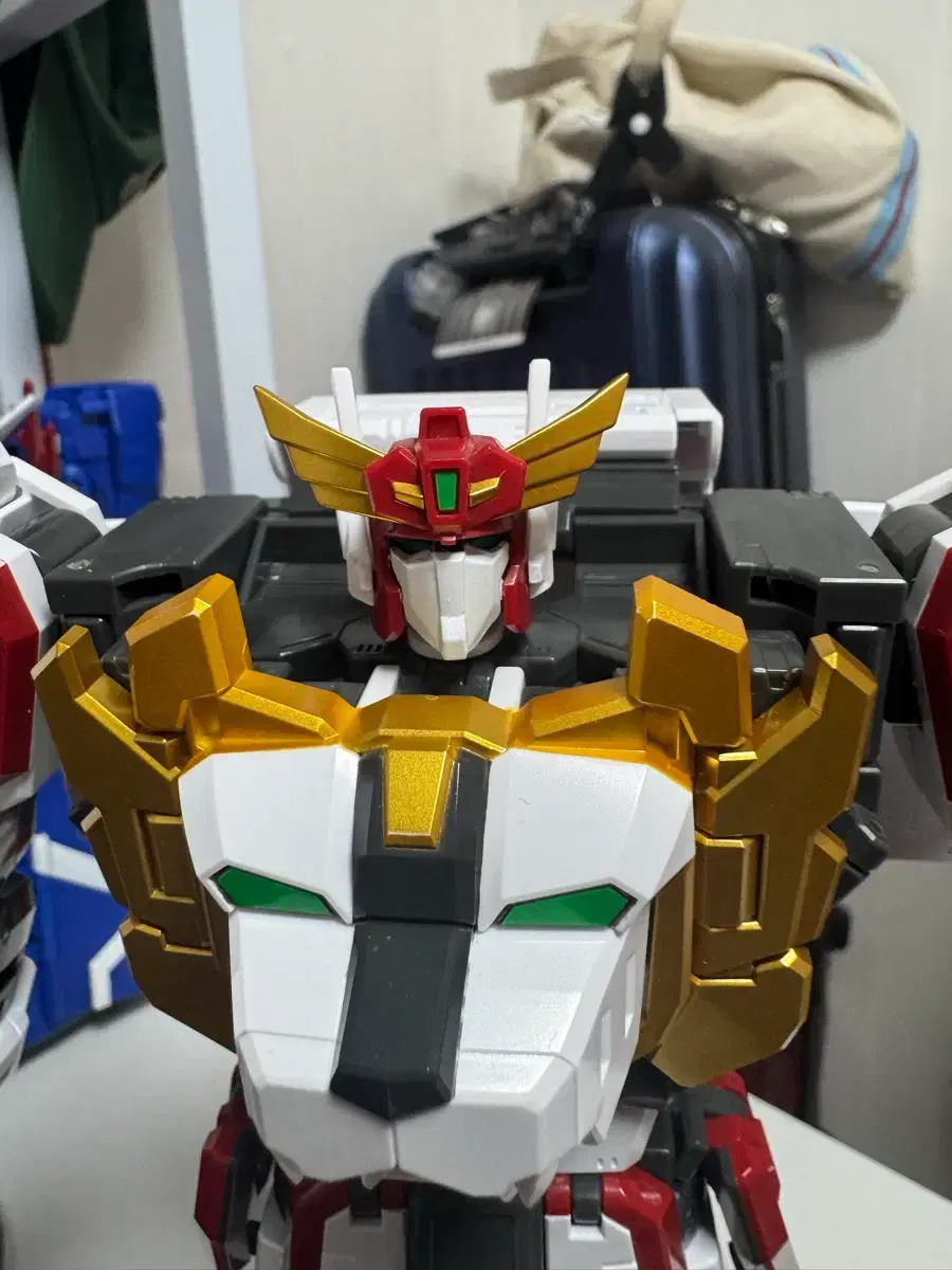 thumbnail-0